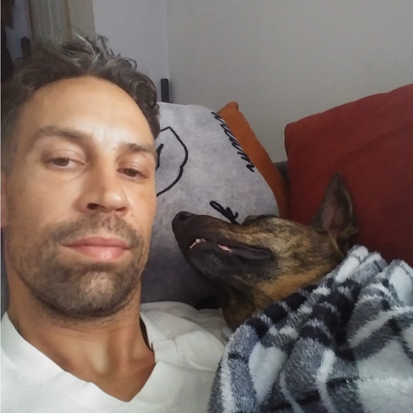 Meet your Posher, Adam - Picture 2 of 4